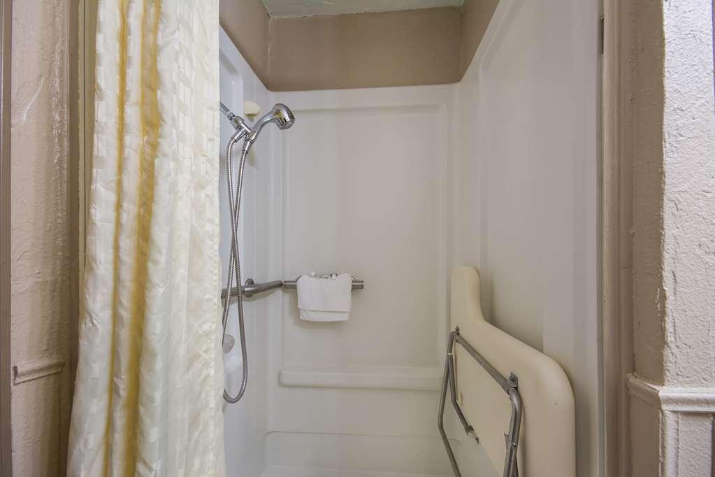 Americas Best Value Inn Woodward At 8Th St Rum bild